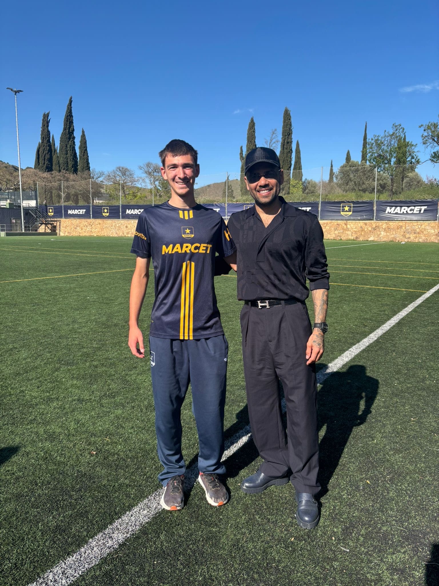 f9fbbb9a-099f-4ce6-a424-d493dc5540e0